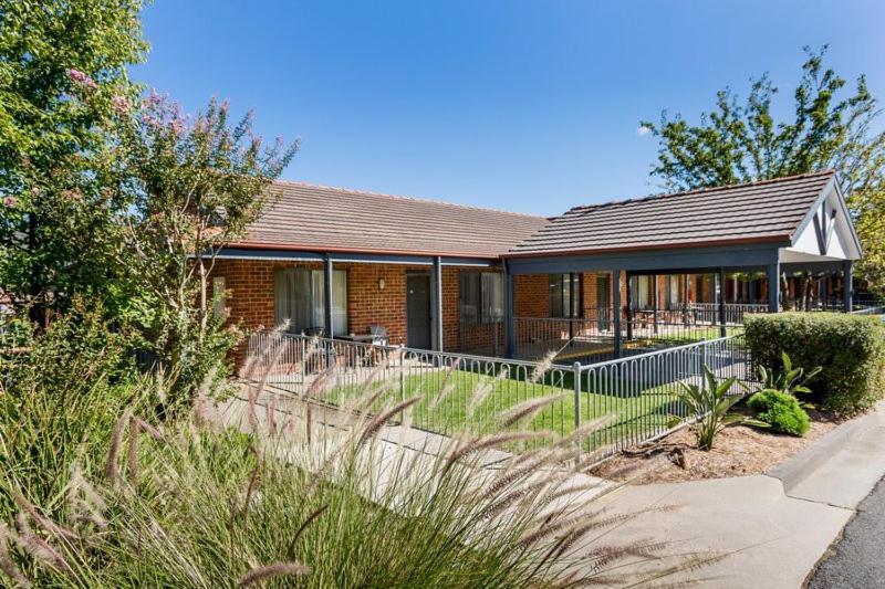 Blazing Stump Motel & Suites Wodonga Eksteriør billede